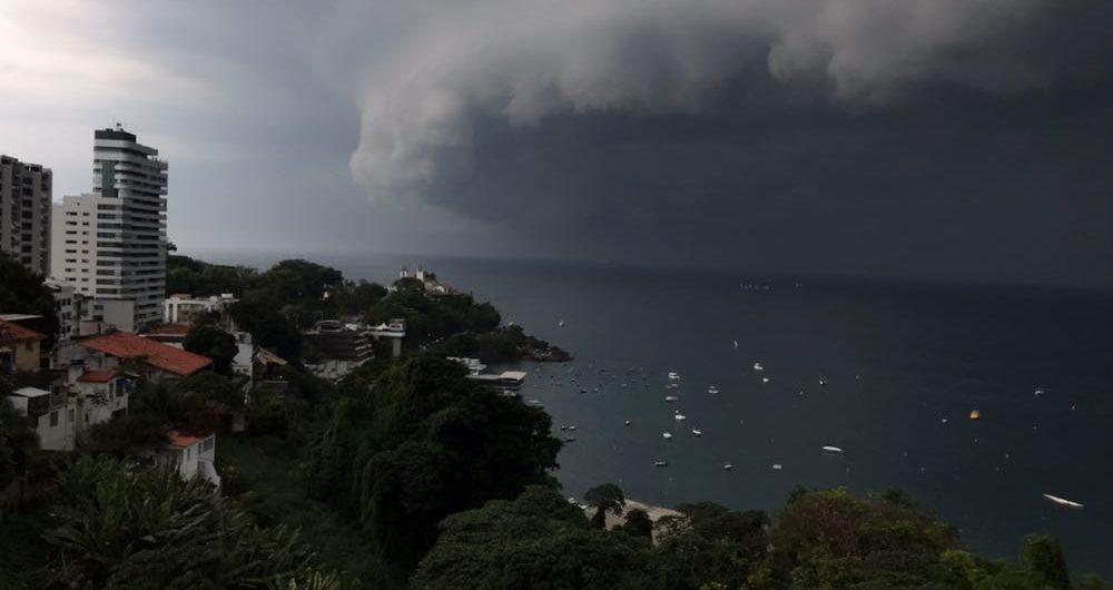 Resultado de imagem para ciclone na bahia